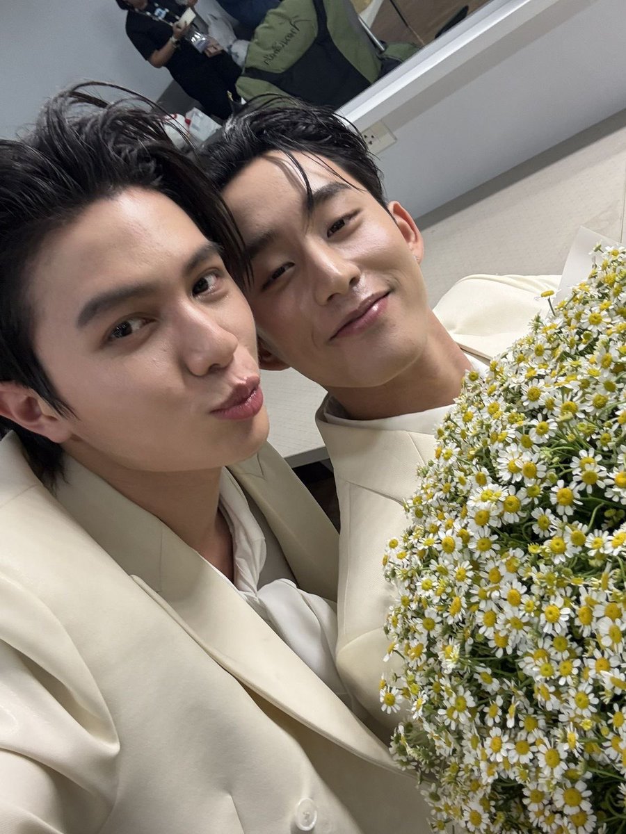 มอมินโนมอมีน 🐶ྀི tweet media