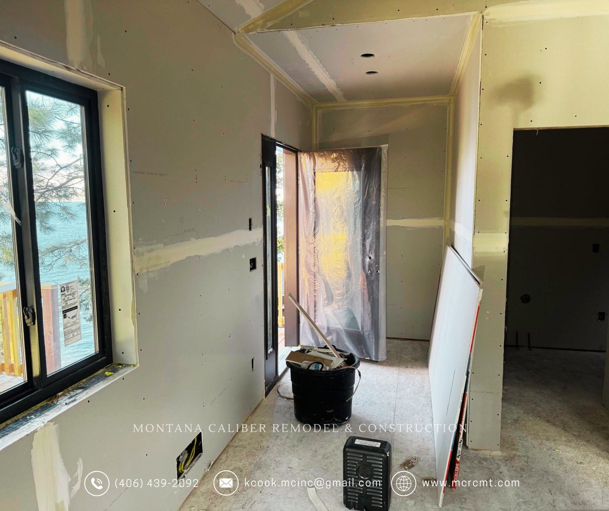 mcrcmt's tweet image. Precision in every layer. From clean mud taping to smooth, seamless textures, this stage sets the foundation for a flawless finish. It’s where craftsmanship meets detail—ensuring every wall is ready to stand out.

#DrywallFinish #MudAndTape #ConstructionQuality #HomeRenovation