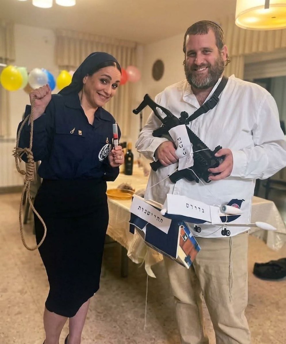 Melania's Freedom Fighter Hat tweet media