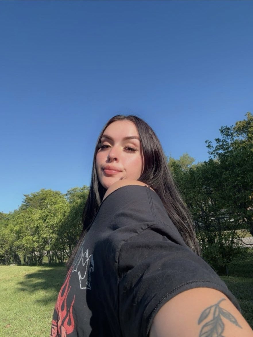 please cat tweet media