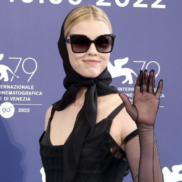 gothsfilms's tweet image. her venice serve #diva