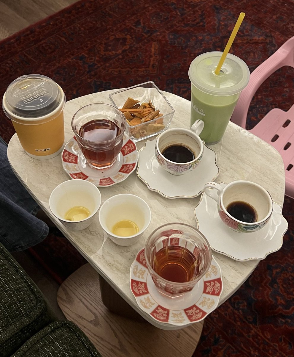 الأخصائية وجود tweet media