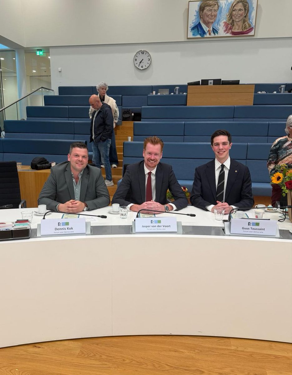 FVD Westland tweet media