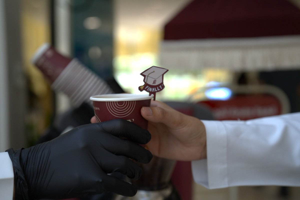 وحدة الخريجين tweet media