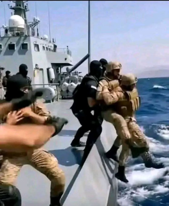 ✪ AnónimoX ✪ tweet media