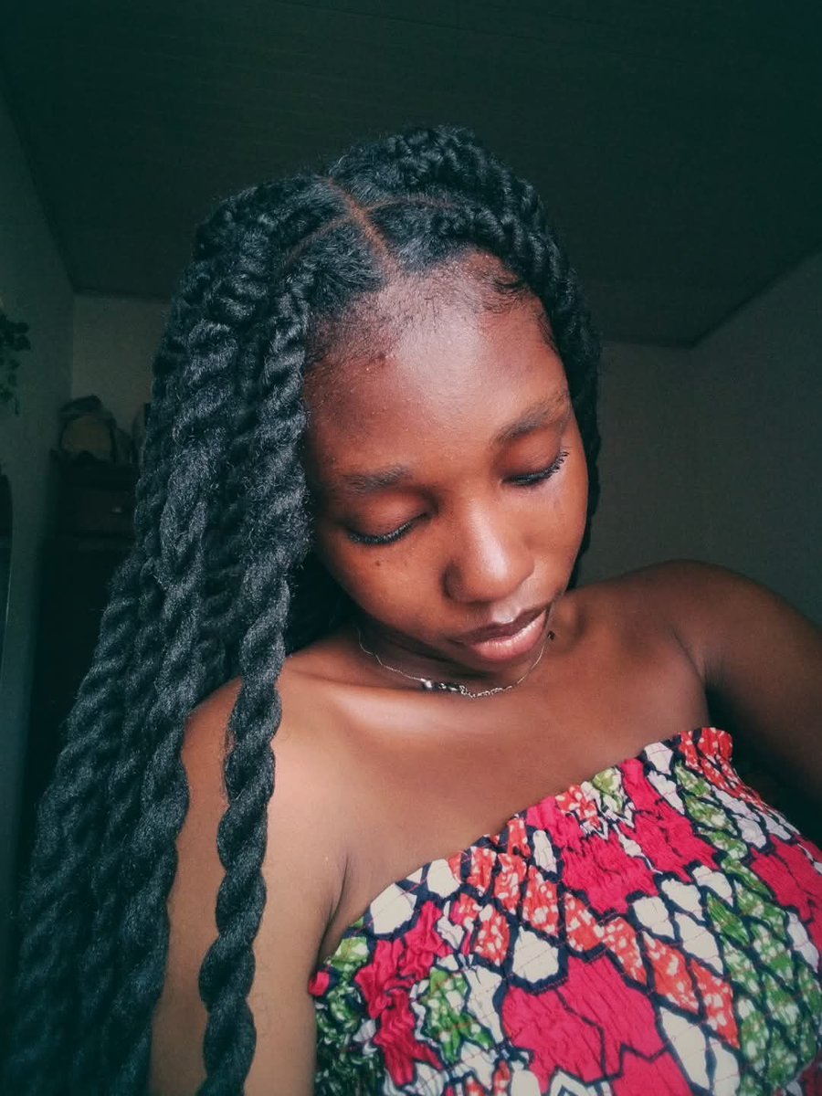 Chi chi 🍒 tweet media