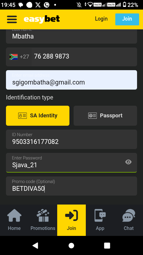 yukesoul's tweet photo. @BetQueenDiva My Queen I registered Easybet account for my friend using your promo code... Can I please have R10 voucher https://t.co/ENstvJPKTH