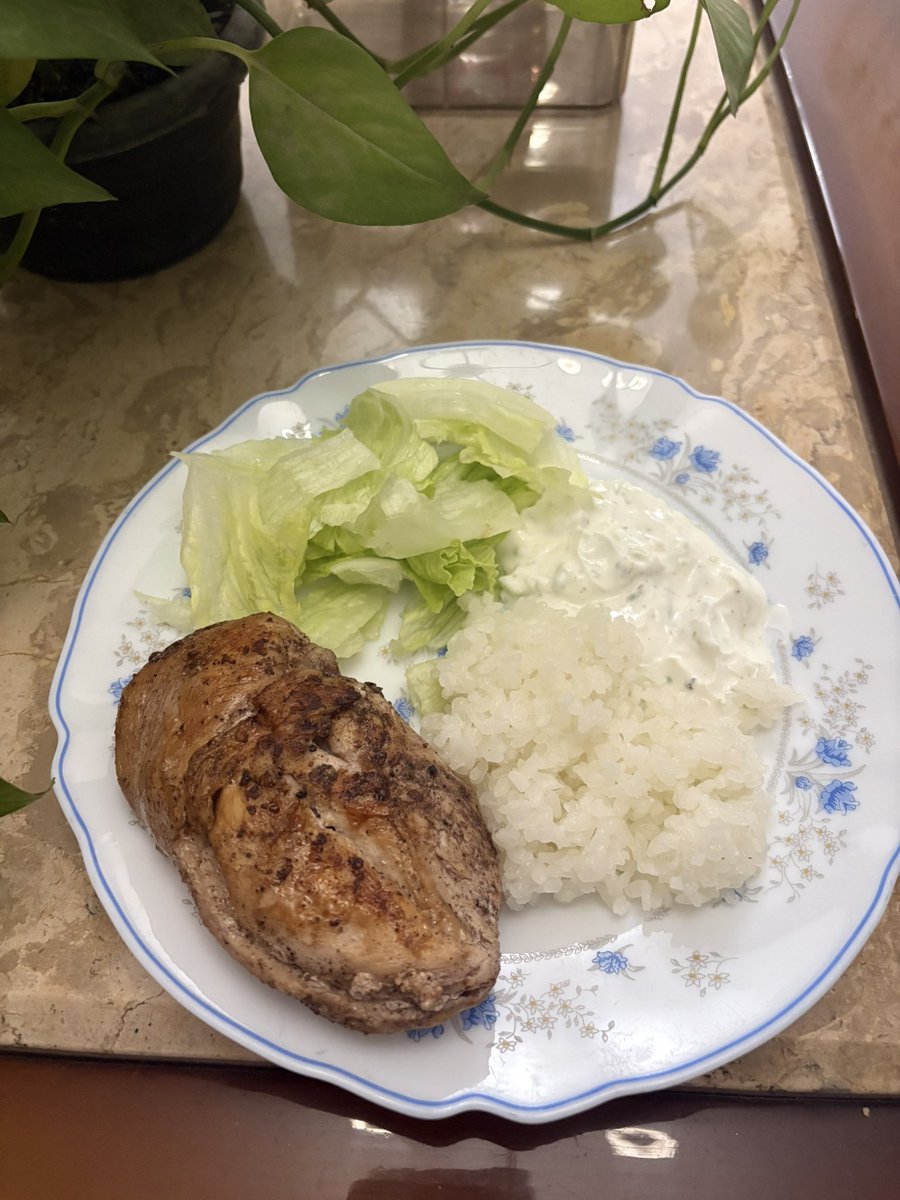 Hopefully nutritious food tweet media