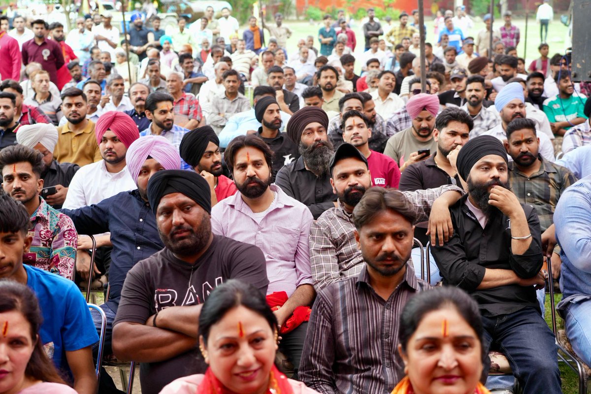 Manish Sisodia tweet media