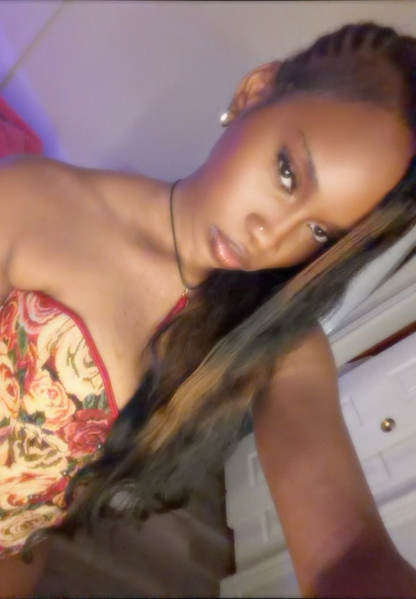 LeLe🧟‍♀️ tweet media