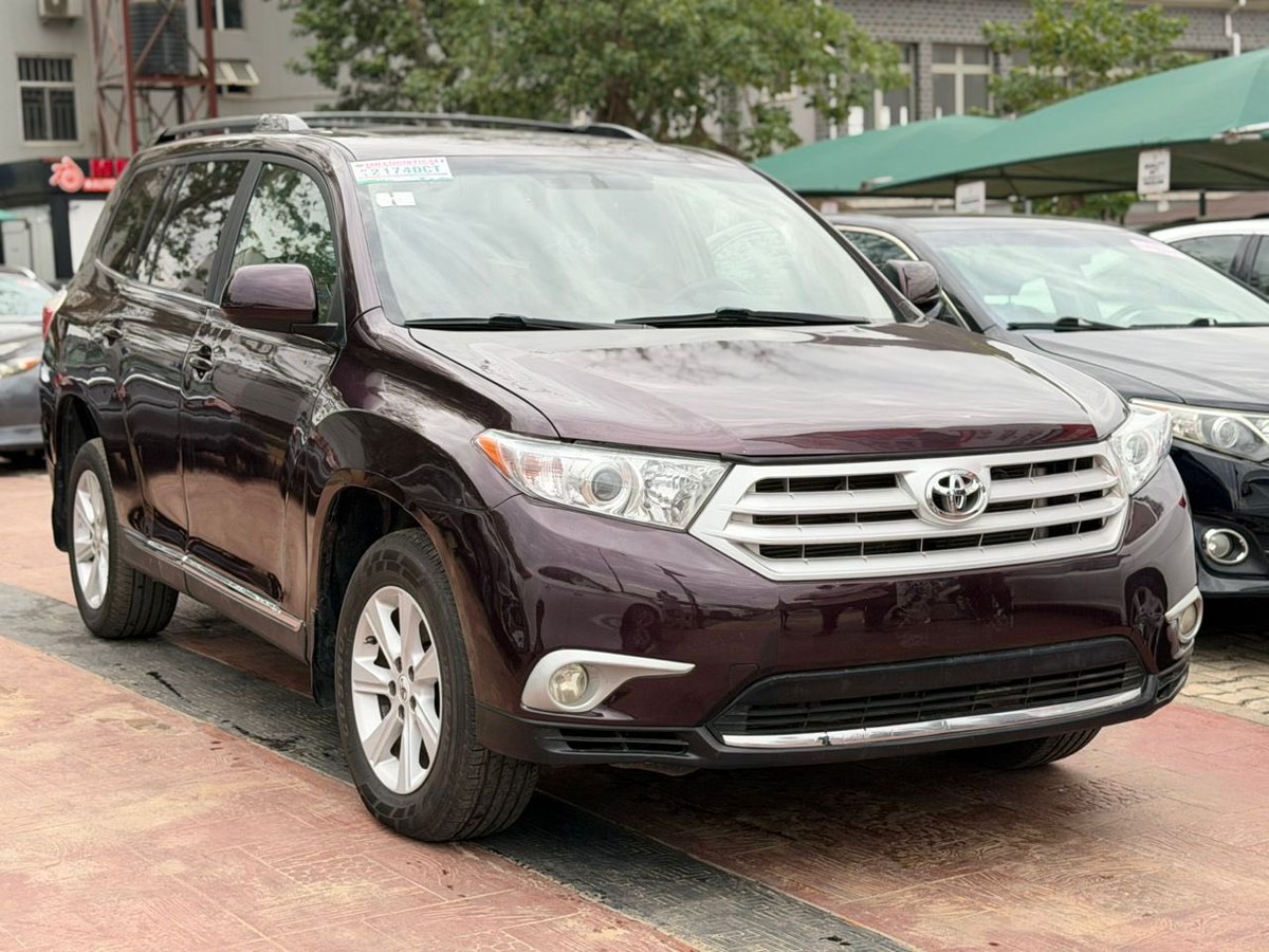 uncle_buga tweet media