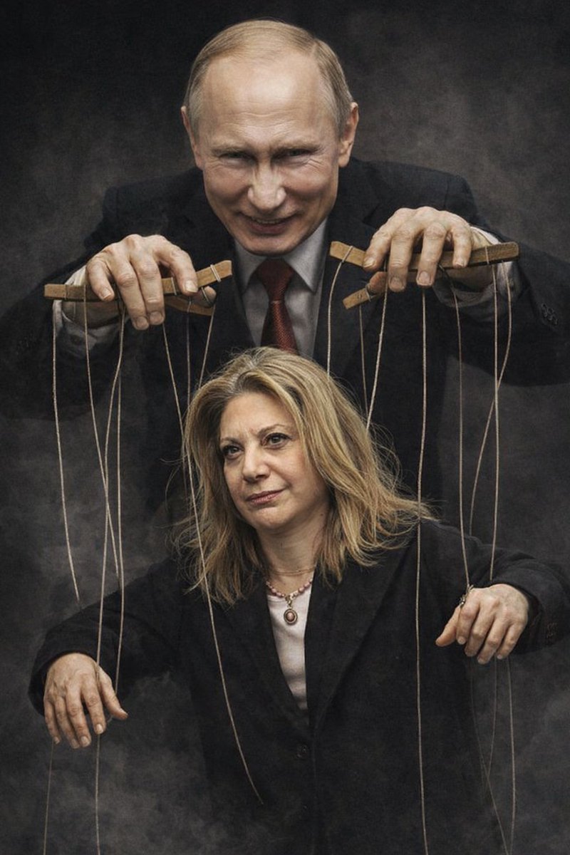 LouellaDeVil tweet media