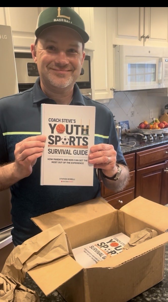 Stephen Borelli tweet media