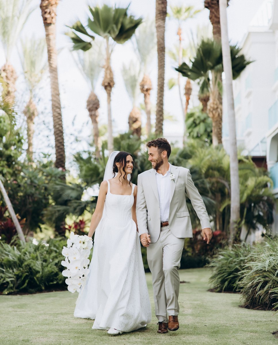Westin Grand Cayman tweet media