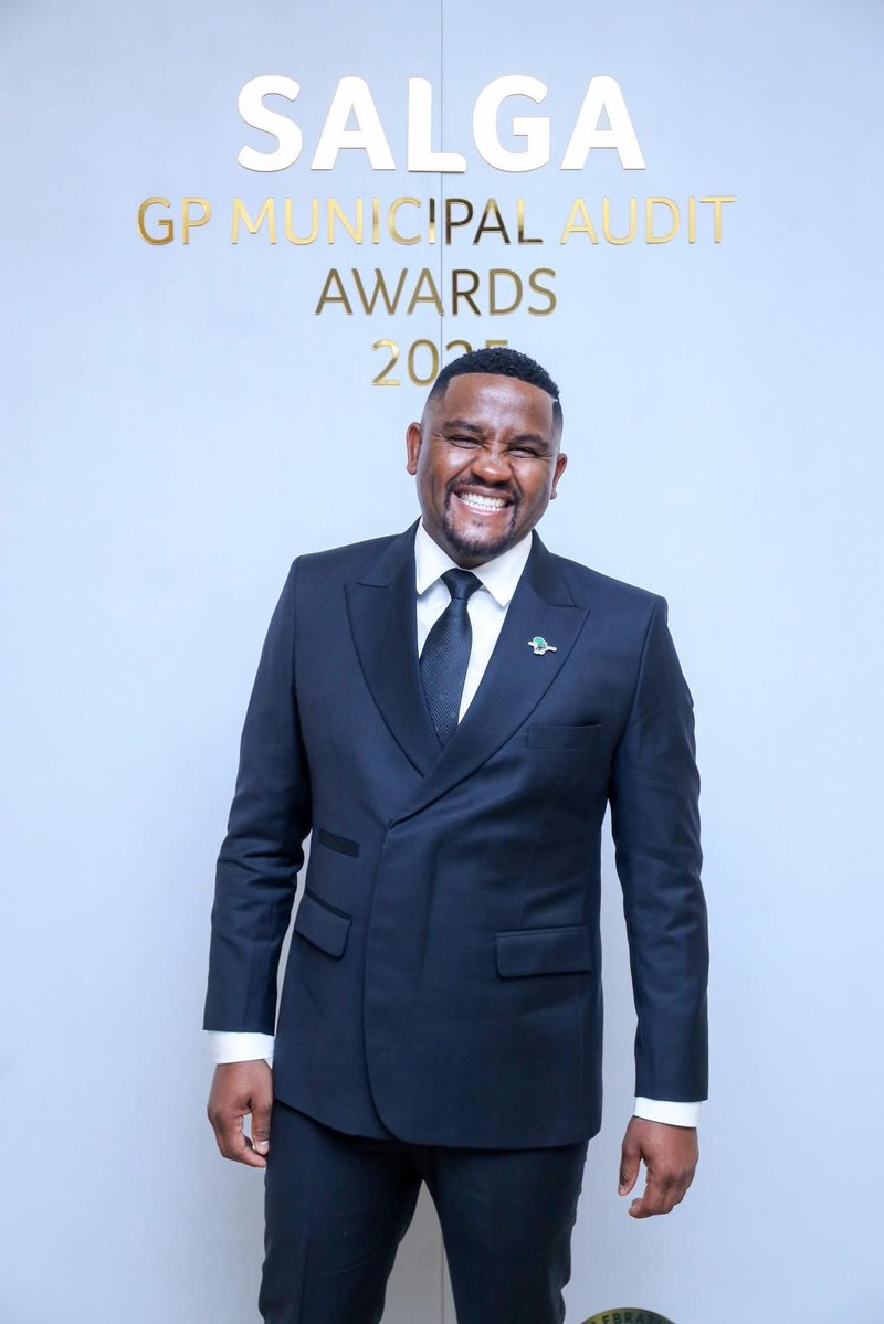 F|○¥D tweet media