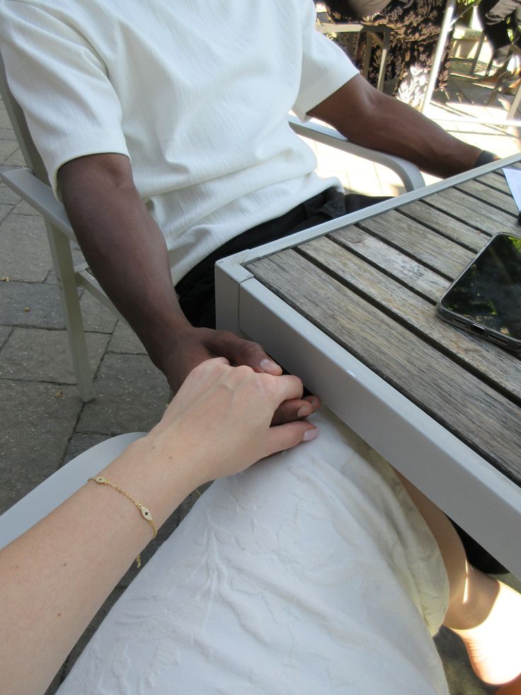 Shayleigh Berkery 🐮🦦 tweet media