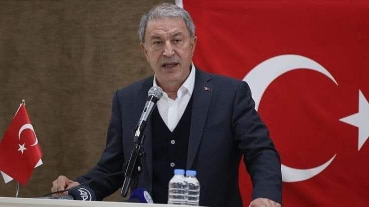 SalihNarin's tweet photo. Hulusi Akar'ın “İmanlı nesiller yetiştirmeliyiz” demesi
Birilerinin zoruna gitmiş!
Bilmezler ki dağ taş İslam'dır!
Bilmezler ki Alem İslâm'dır! 
Bilmezler ki dönen kainat
İslâm'dır!” https://t.co/Ol2xbFLPsb