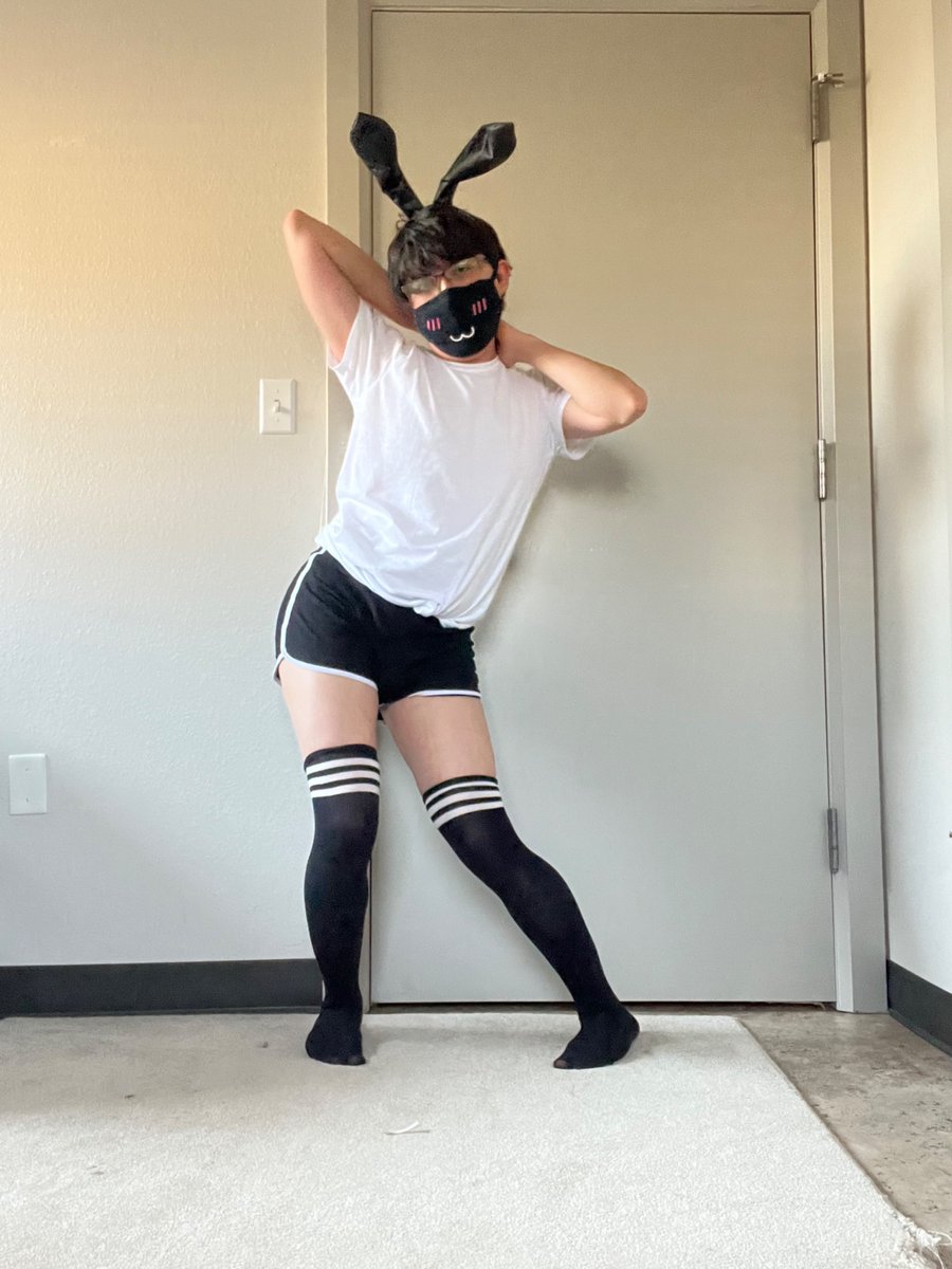 ~BunnyBoy~ tweet media