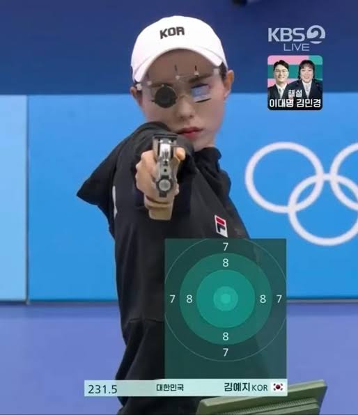 𝗞𝗥𝗠₭TⵣWN tweet media