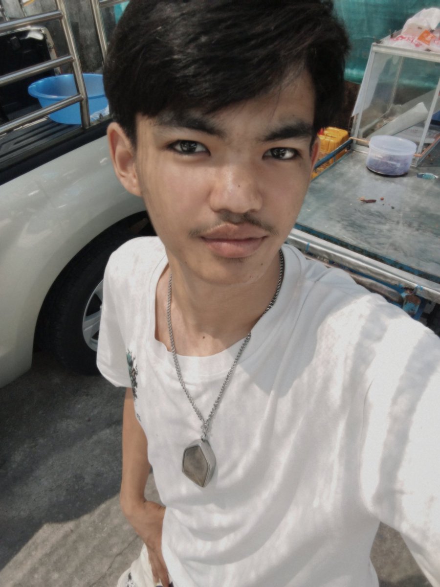 ส่องทำไม tweet media