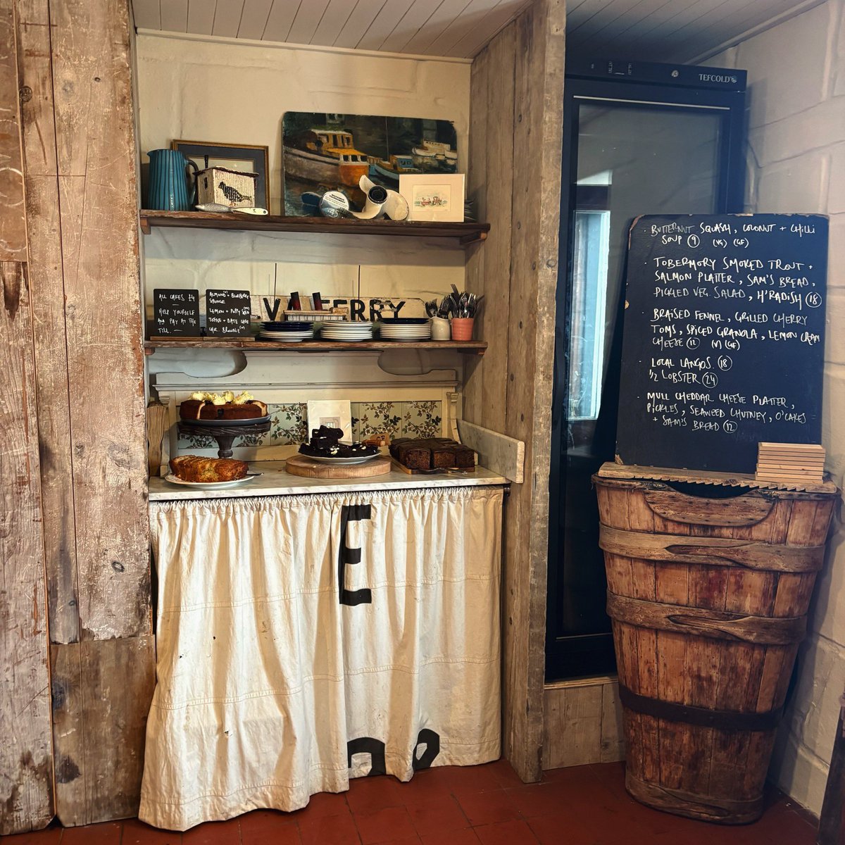 минький tweet media