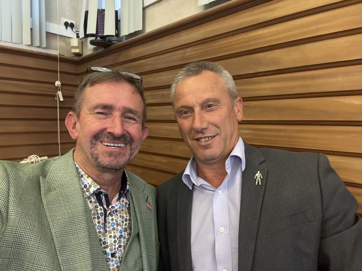 CG19700's tweet photo. With a true legend @therealdavidwi1   At full council Cllr DW we both should remember 

When the seagulls follow the trawler, it is because they think sardines will be thrown into the sea" https://t.co/gdnb6RsgdZ