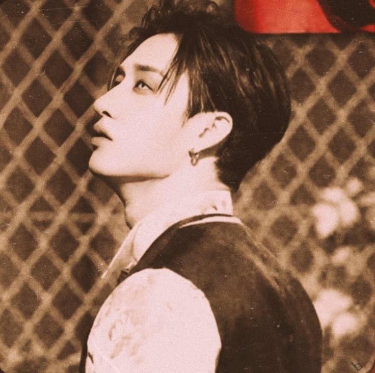 Maya🐝 tweet media