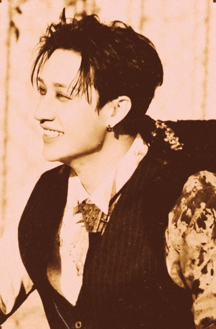 Maya🐝 tweet media