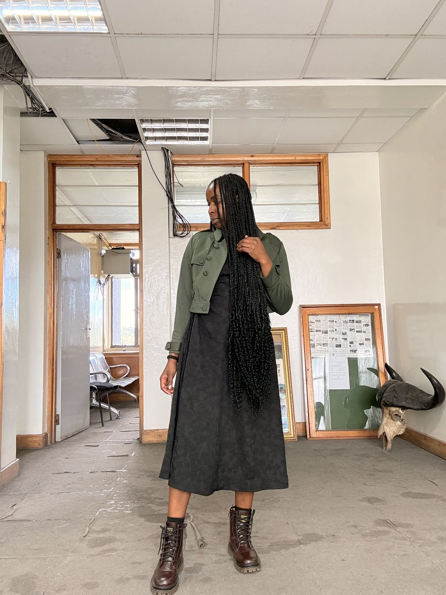 Ku tricky Ku tense Ku wawu!!👽 tweet media