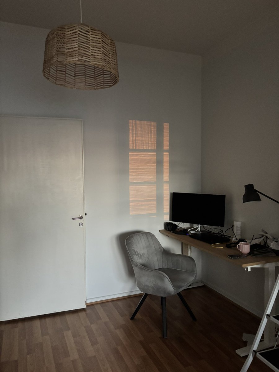 Танцующий хариус tweet media