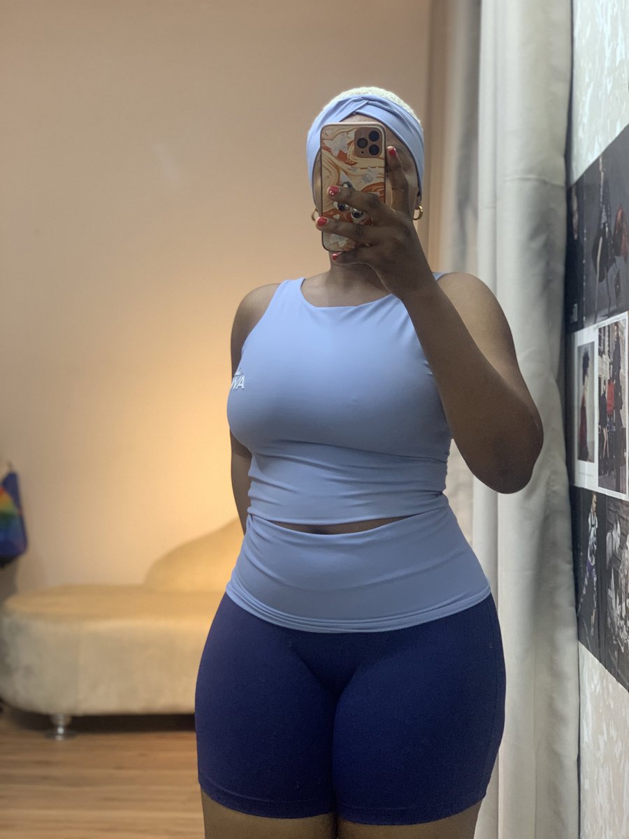 Areewa😈 tweet media