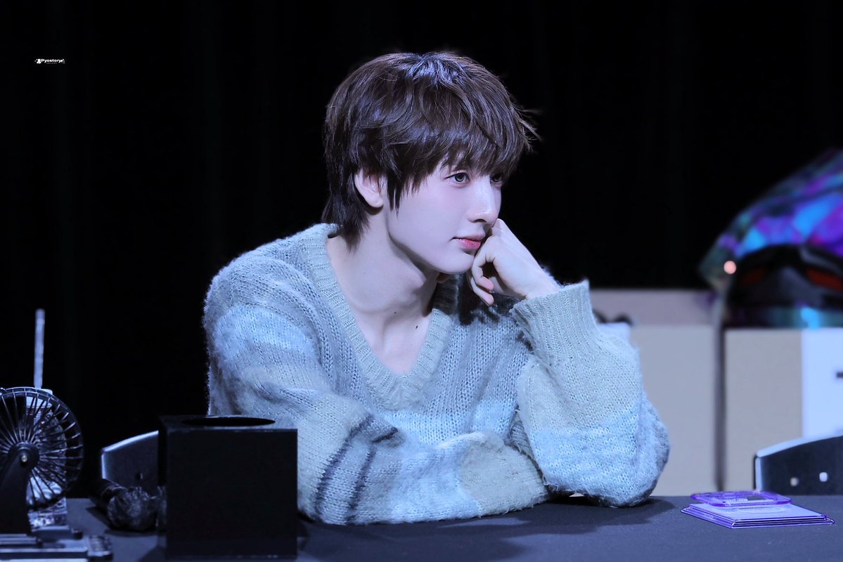 Pyostory tweet media