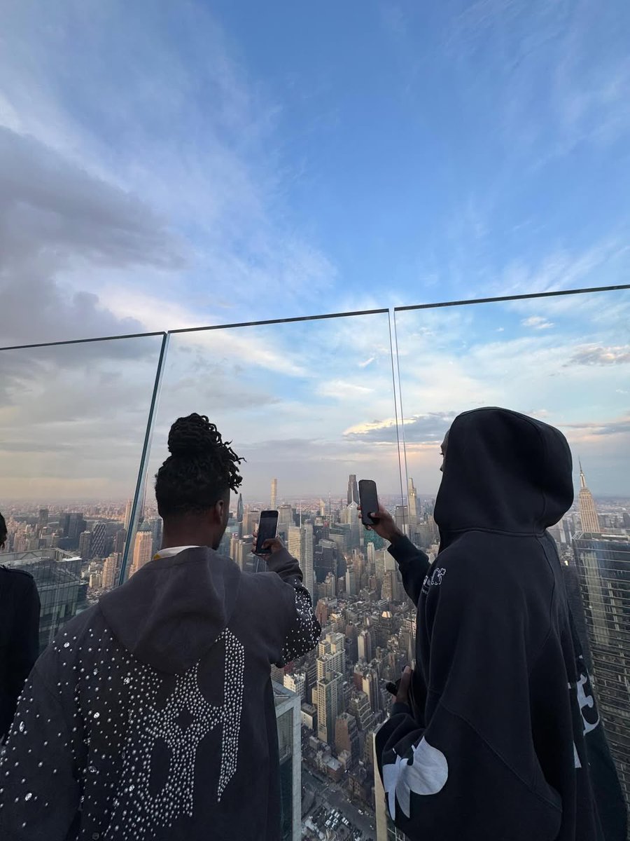 AthleteVanity's tweet image. Eduardo Camavinga and Ibrahima Konate living it up in NYC 📸