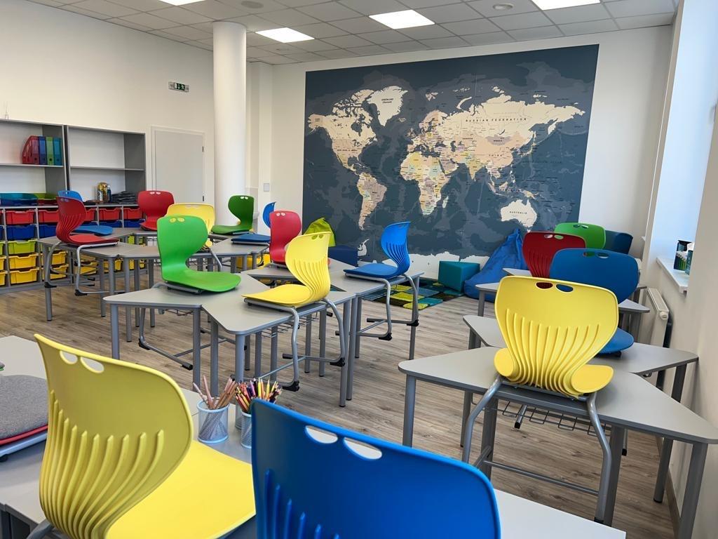 TEFL.com tweet media