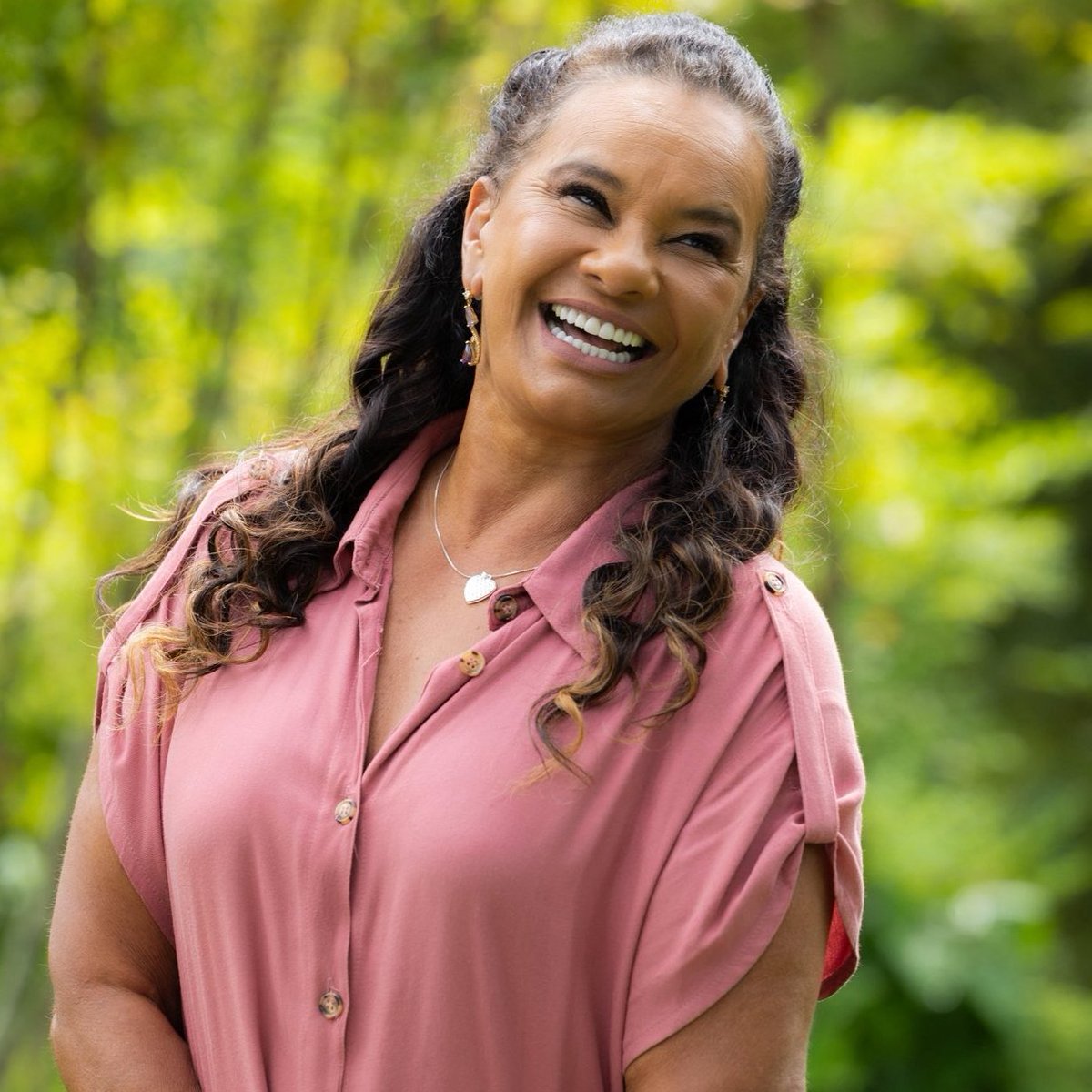 Central Reality tweet media