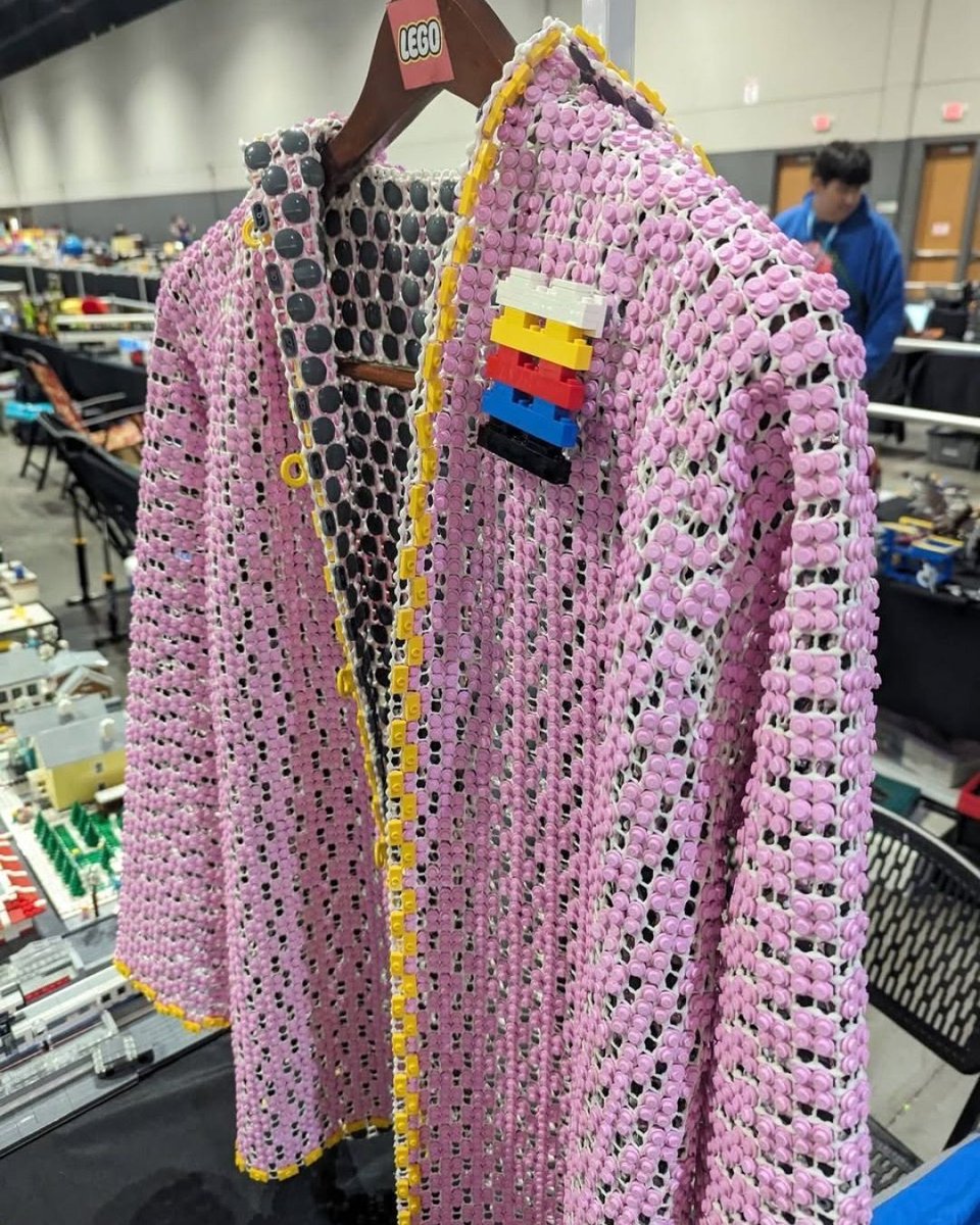 Rogue Fashion tweet media