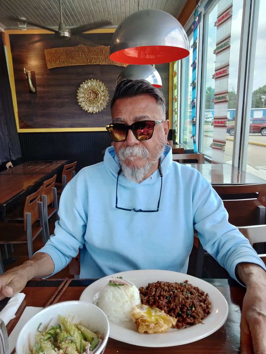 ✨ William ✨ tweet media