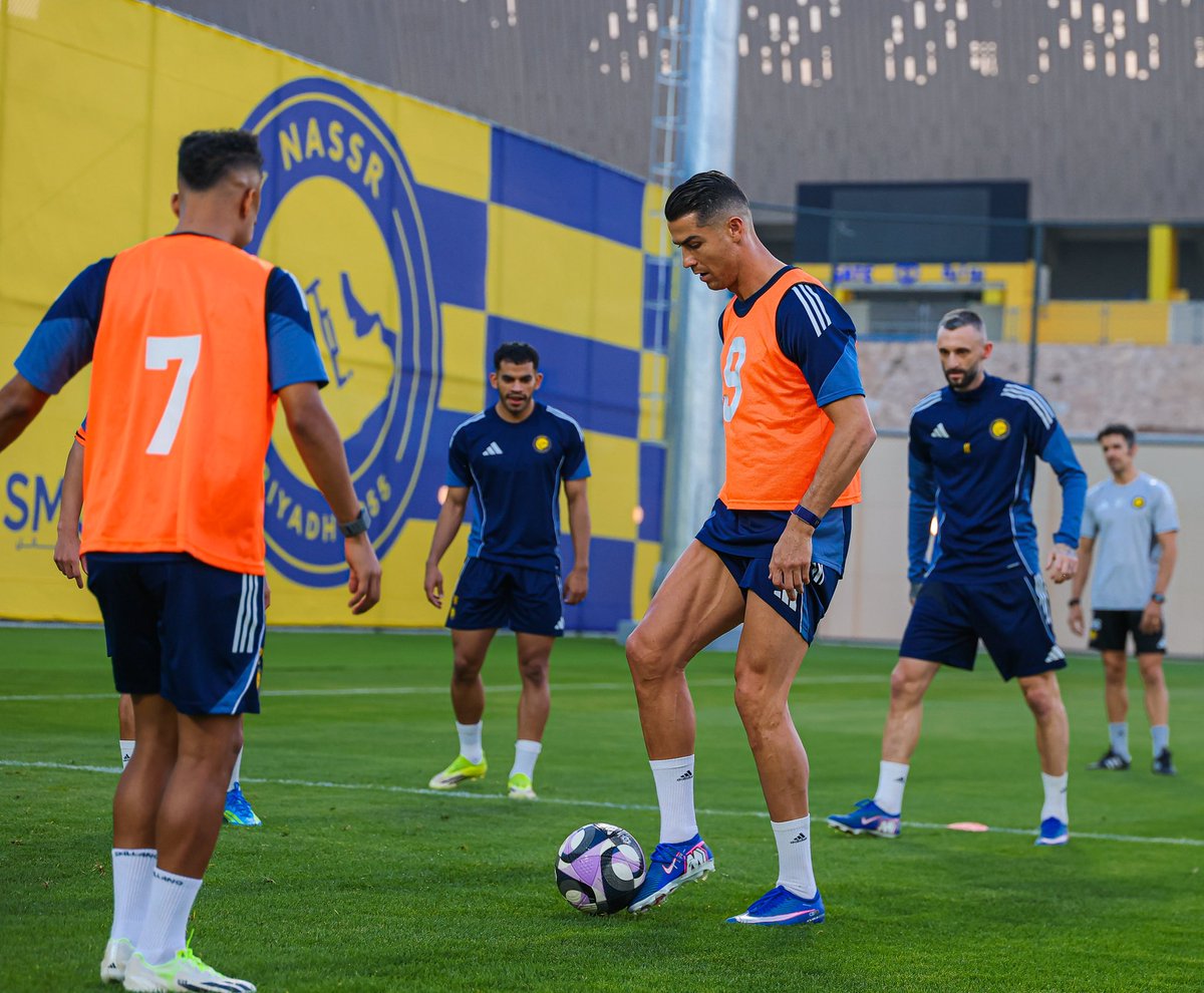 Cristiano Ronaldo tweet media