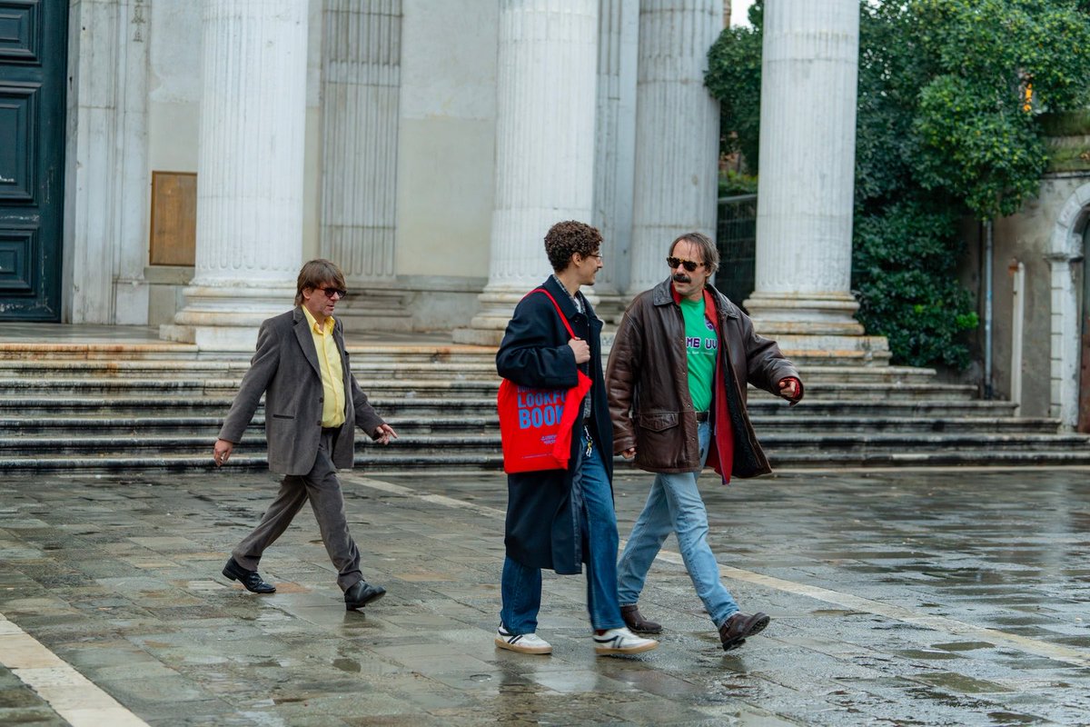 Robepere tweet media