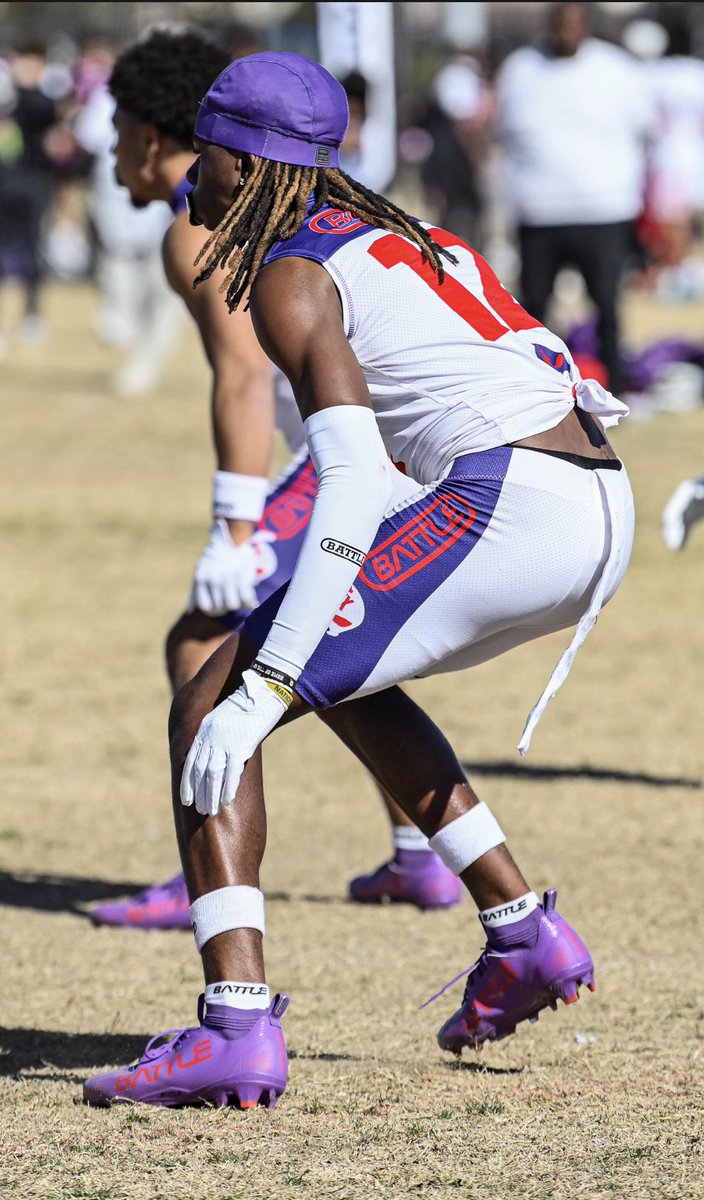 Dylan Thomas tweet media