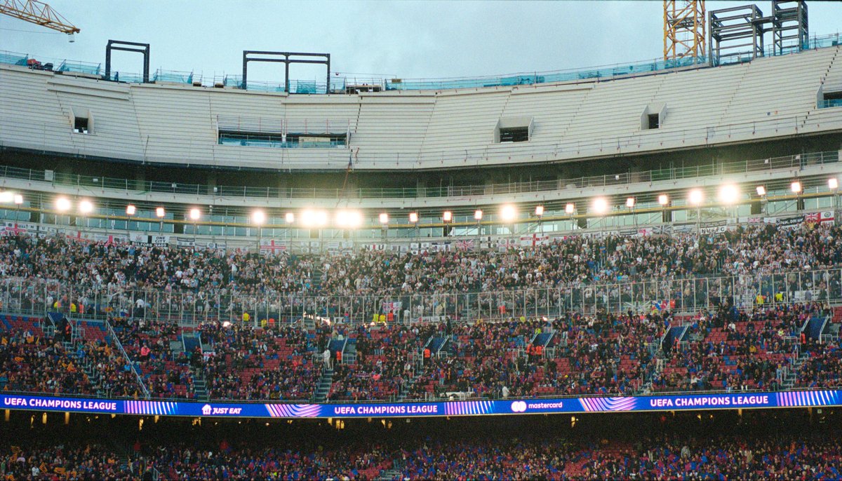 FloodlightsOn tweet media