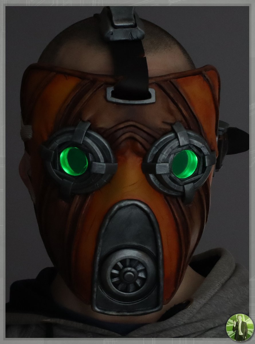 Saxon Props tweet media