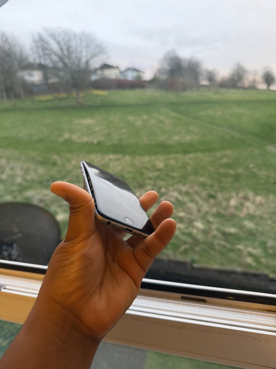 Iamveektoria.base.eth 🙂↔️🌳 ✠ tweet media