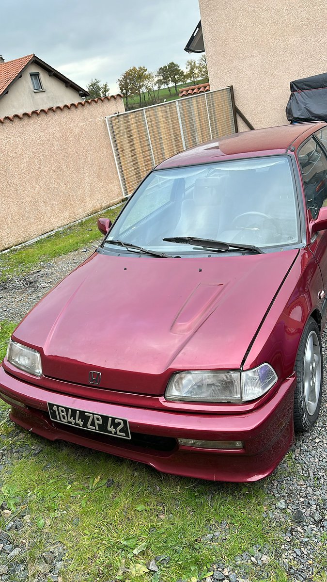 sky_mdz's tweet photo. @supernova_t20 Ça c’était y a 2 ans avant la prépa bodykit + swap https://t.co/3EhItdWiPz
