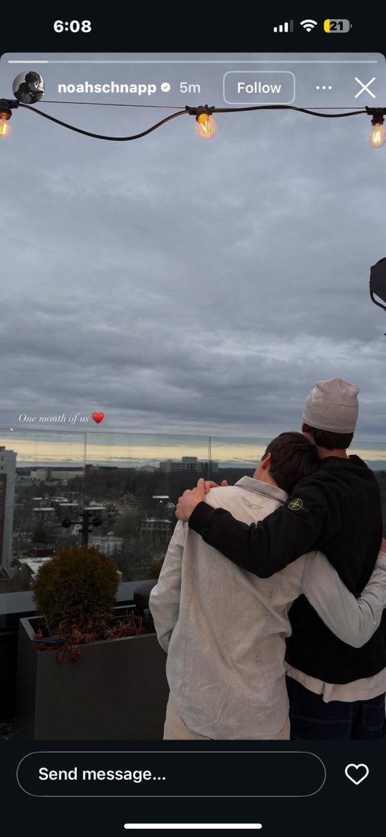 lindsay ★ tweet media