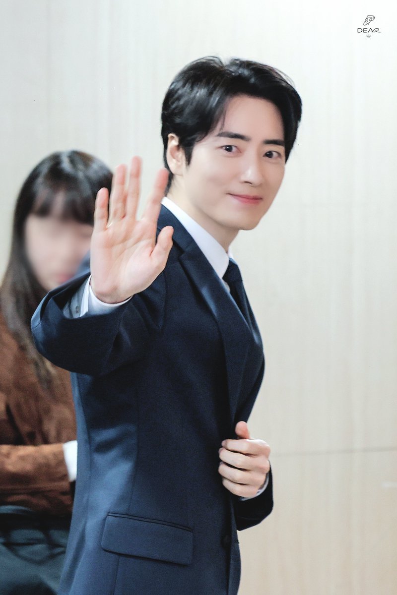 ᴅᴇᴀʀ ᴊʜ tweet media