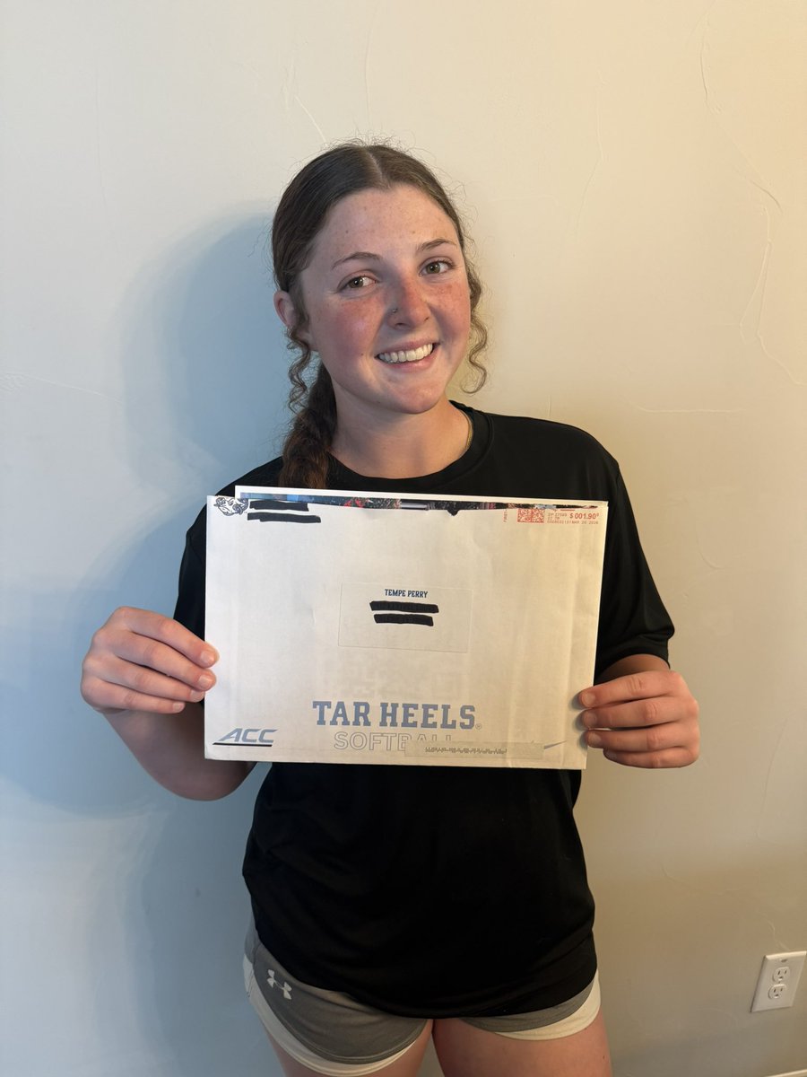 Tempe Perry tweet media