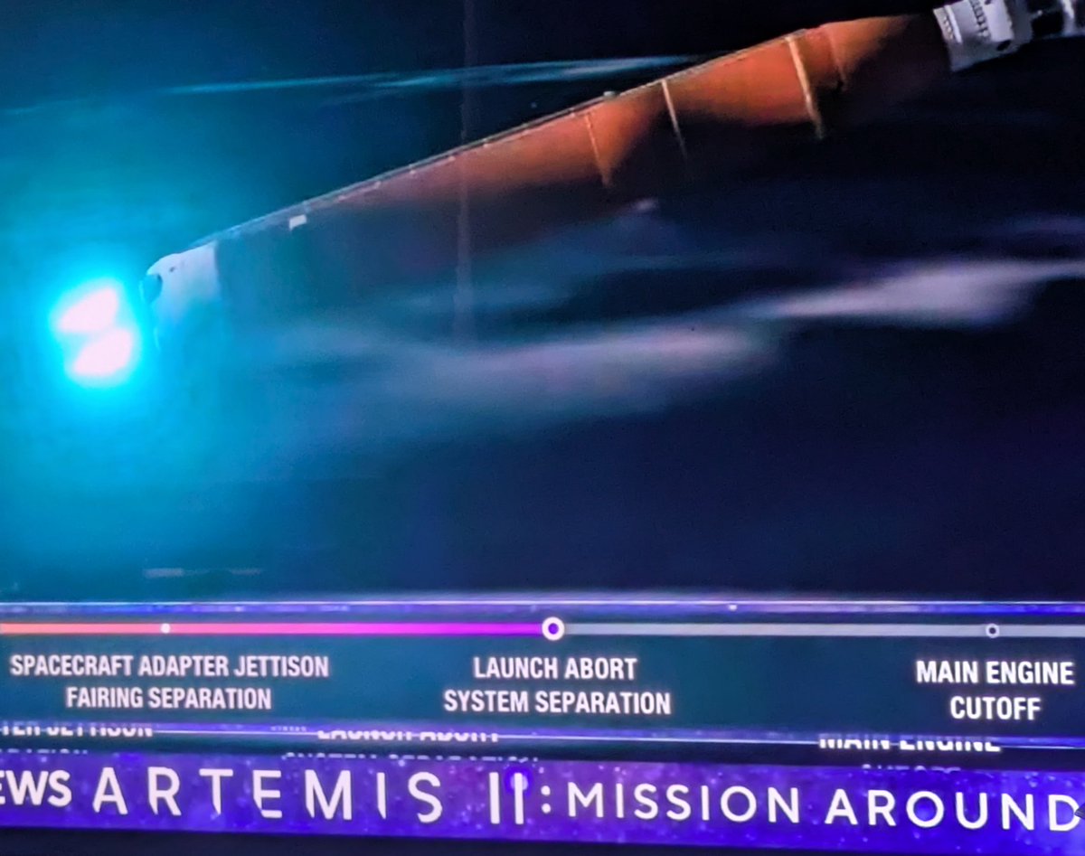 Jeanne🌈 tweet media