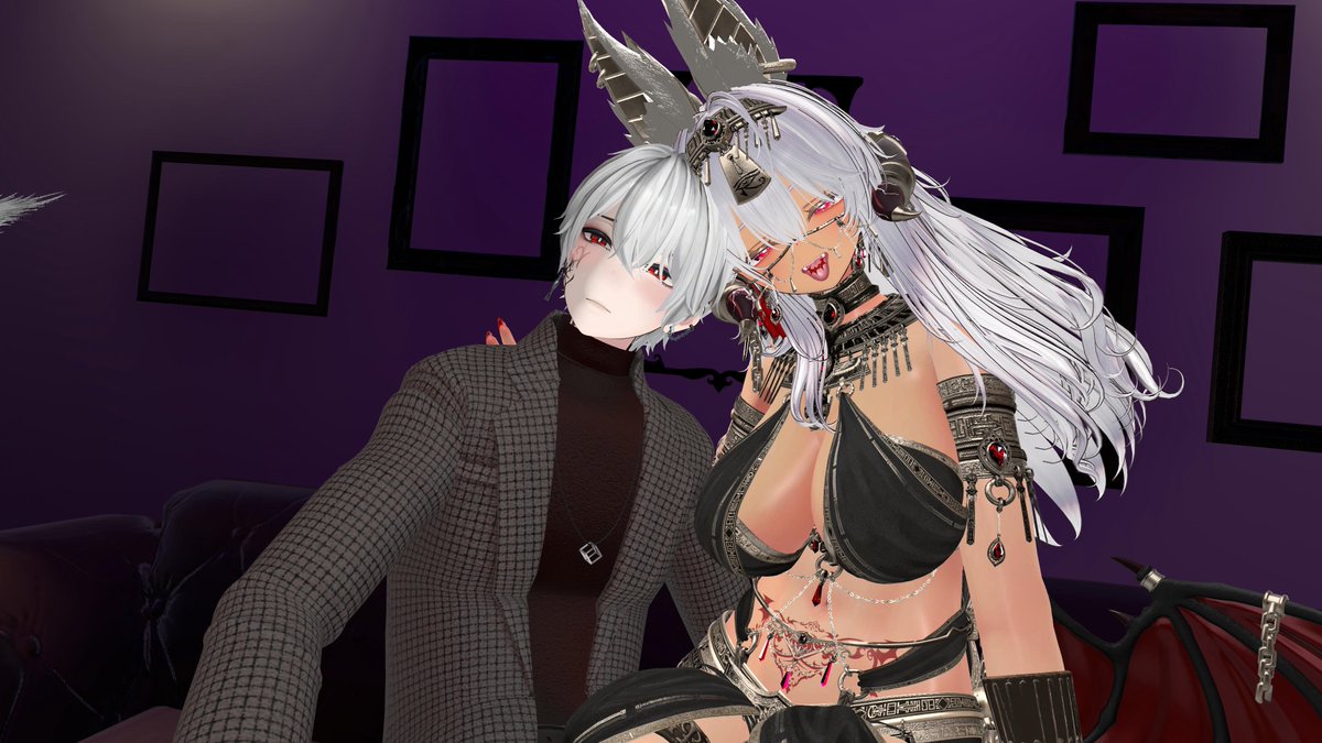 りこりす💜👻 tweet media