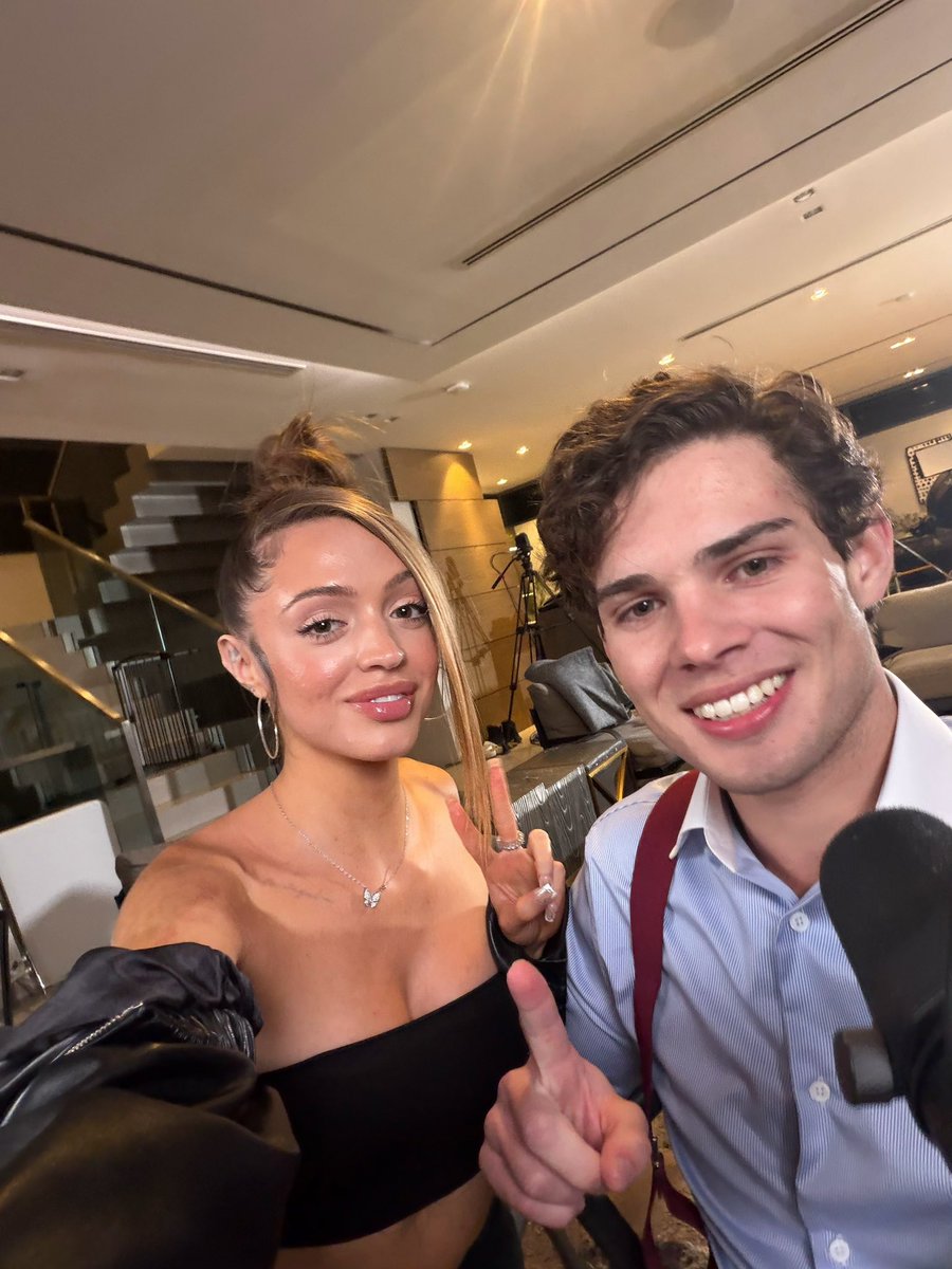 FearBuck tweet media